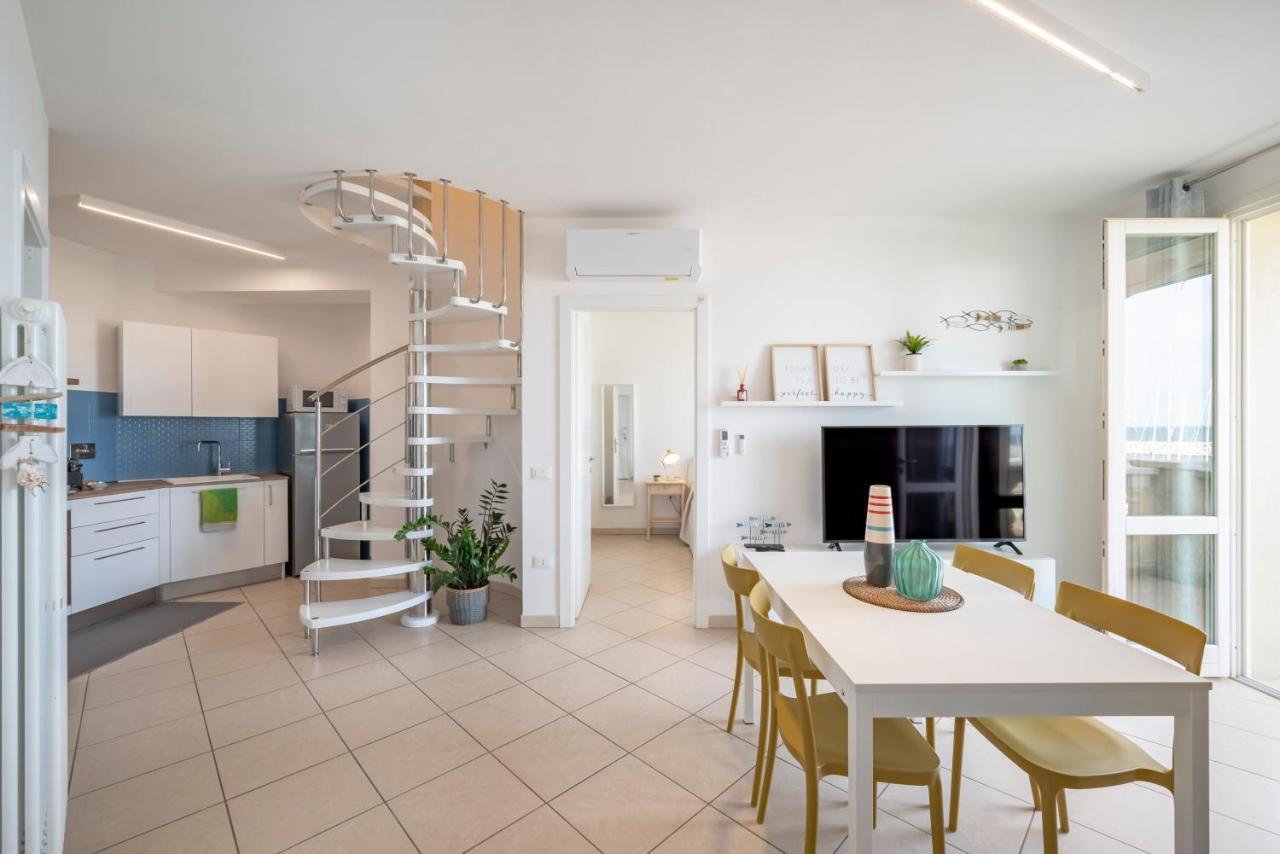 Sea View Apartment San Vincenzo Buitenkant foto